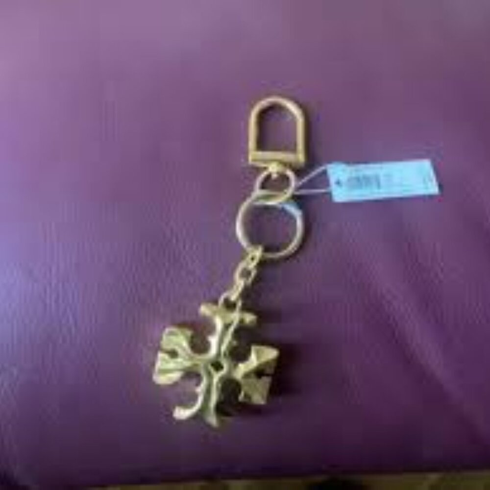 brand new GUESS FOB pewter